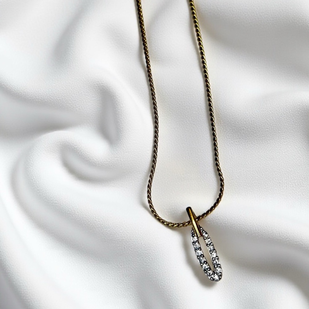 Nina Ricci 22K Gold Plated Necklace – Pave Swarovski Crystal Pendant – NWOT